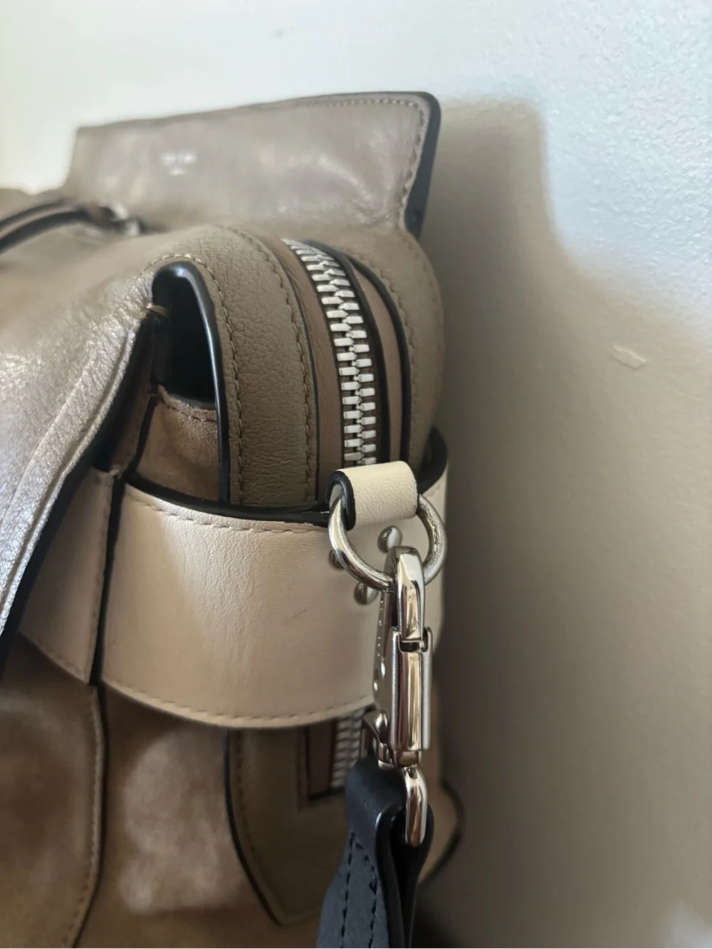 rag & bone Taupe Leather & Suede Messenger Bag with Black Strap